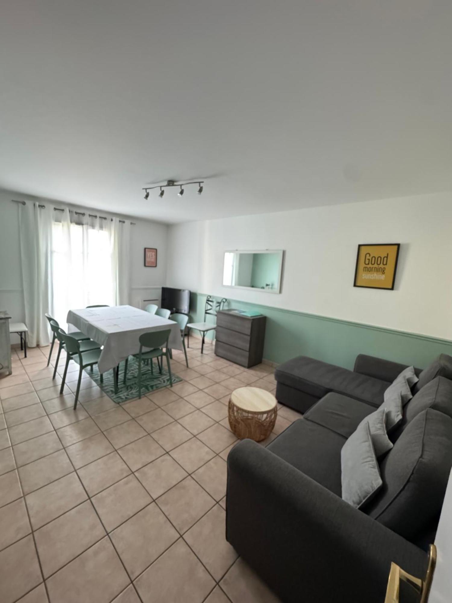 Disney, Very Nice 2 Bedrooms Family Apartment, Wifi, Netflix 8 Pers Chessy  Εξωτερικό φωτογραφία