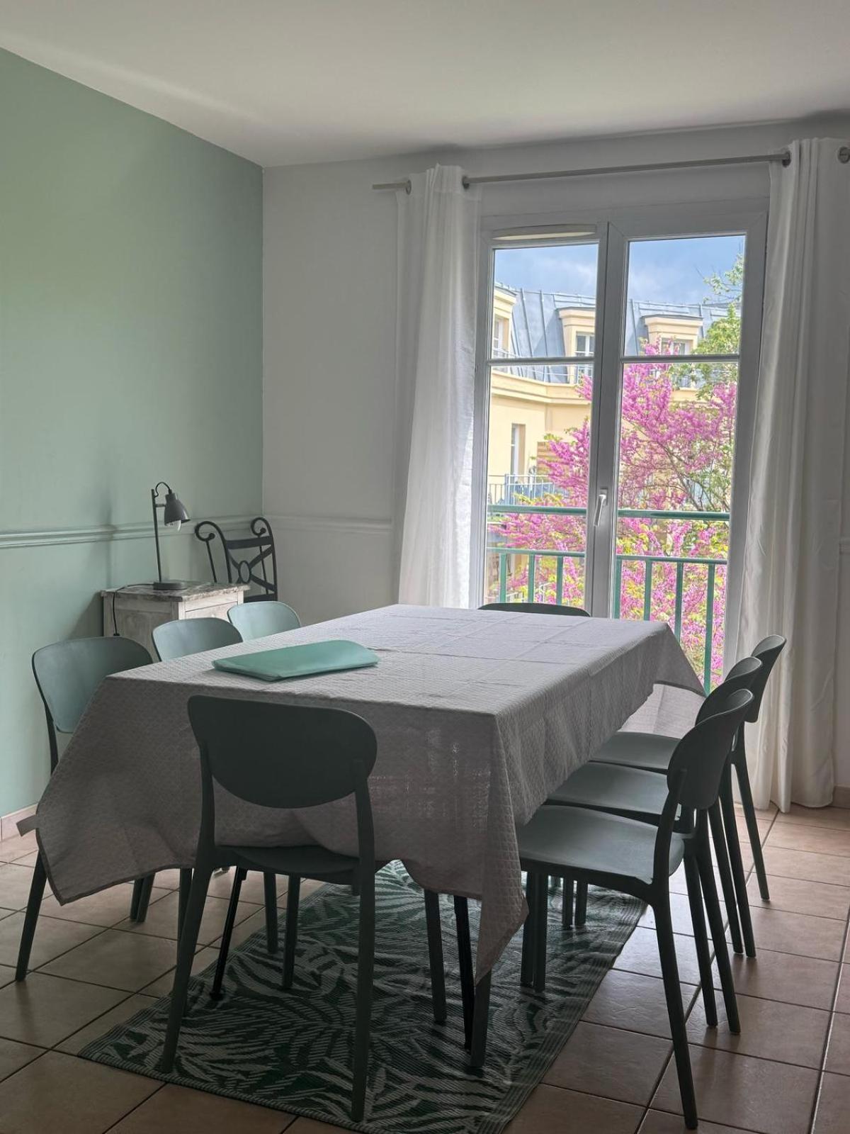 Disney, Very Nice 2 Bedrooms Family Apartment, Wifi, Netflix 8 Pers Chessy  Εξωτερικό φωτογραφία